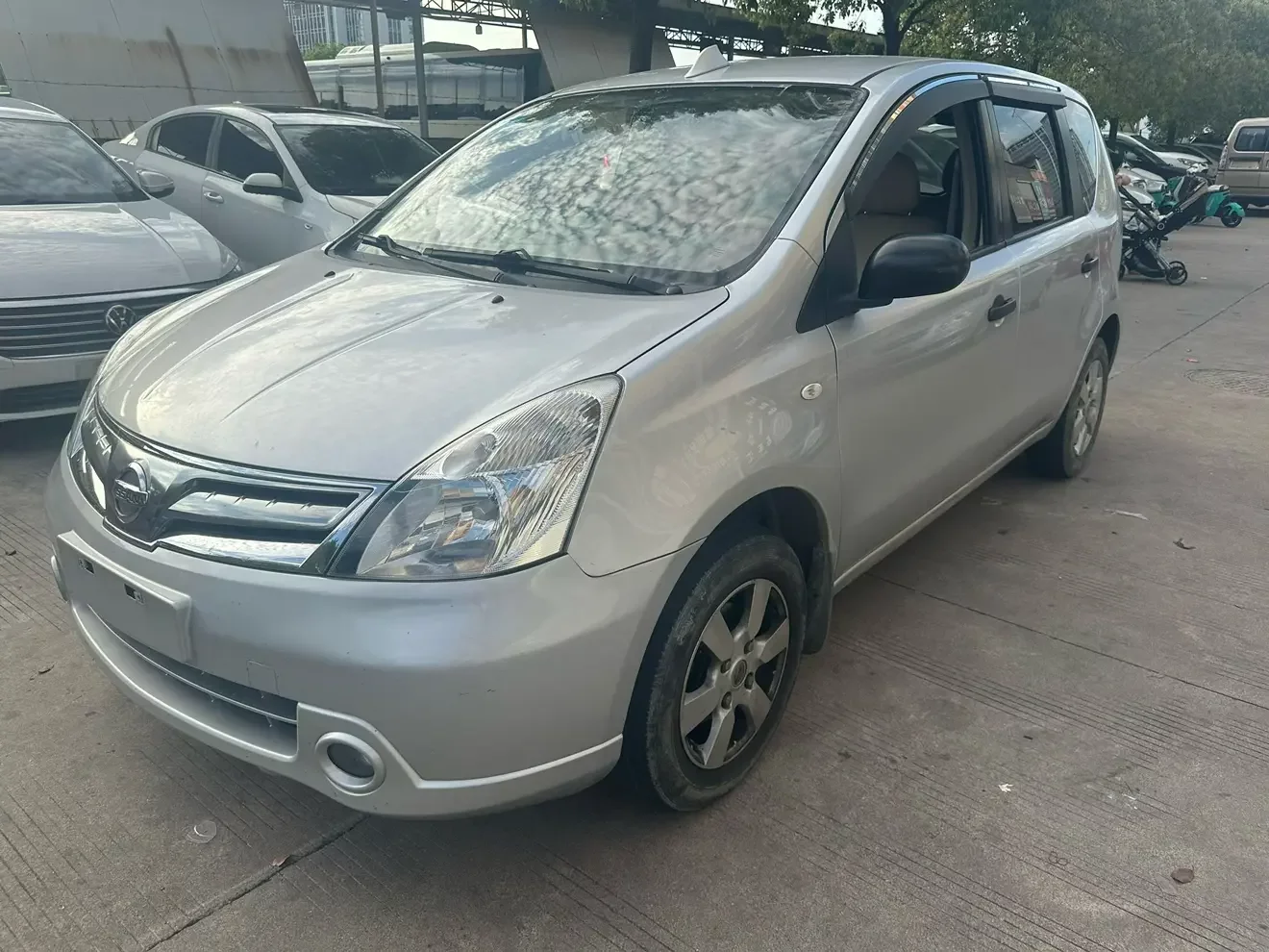 Nissan Li Wei