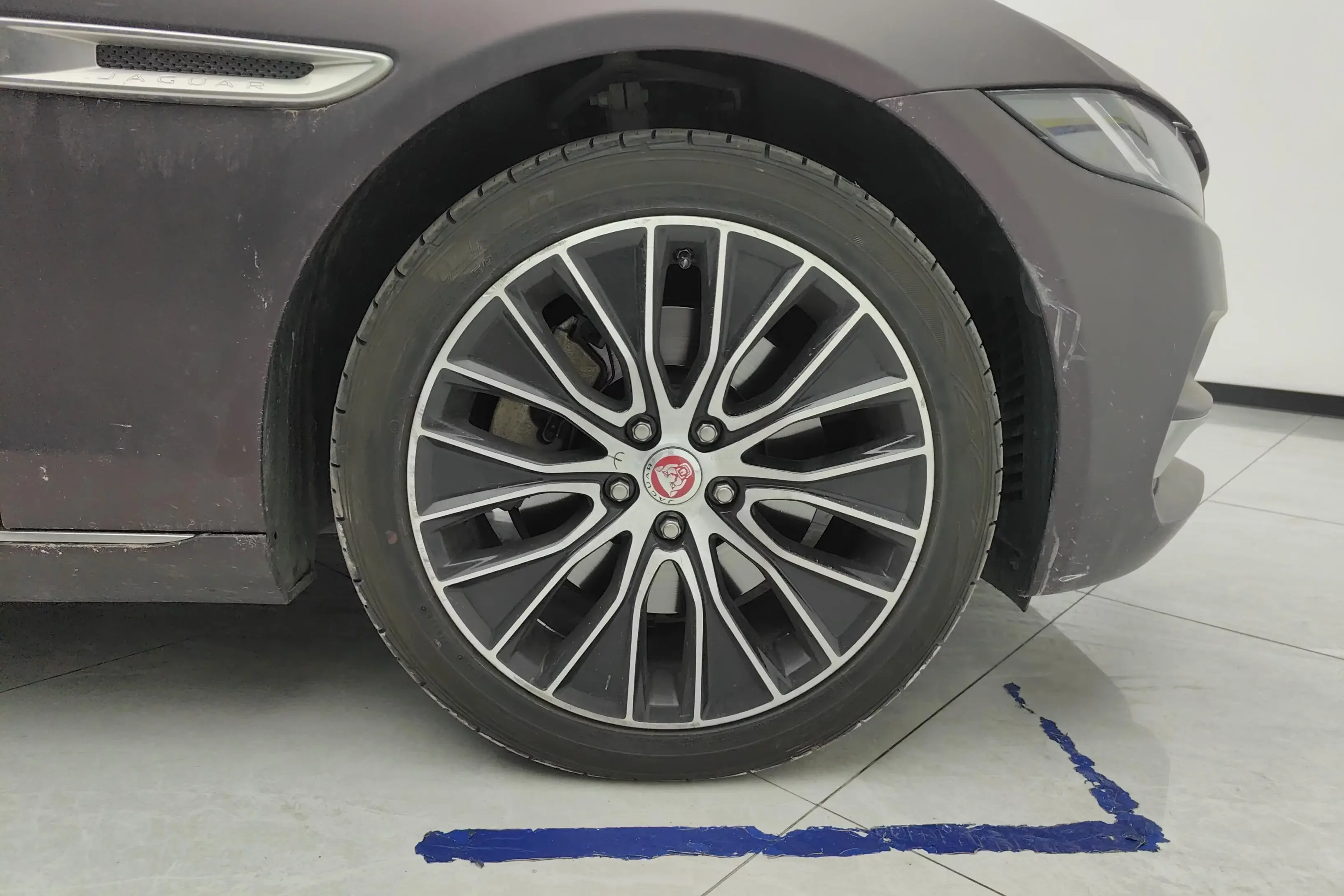 Jaguar XEL
