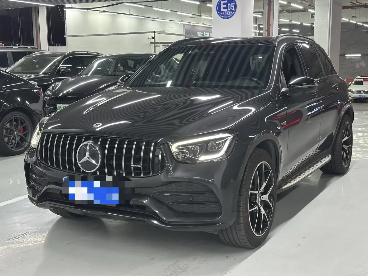 Mercedes-Benz GLC AMG