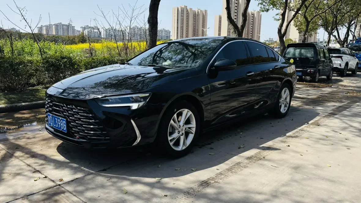 Buick Majesty
