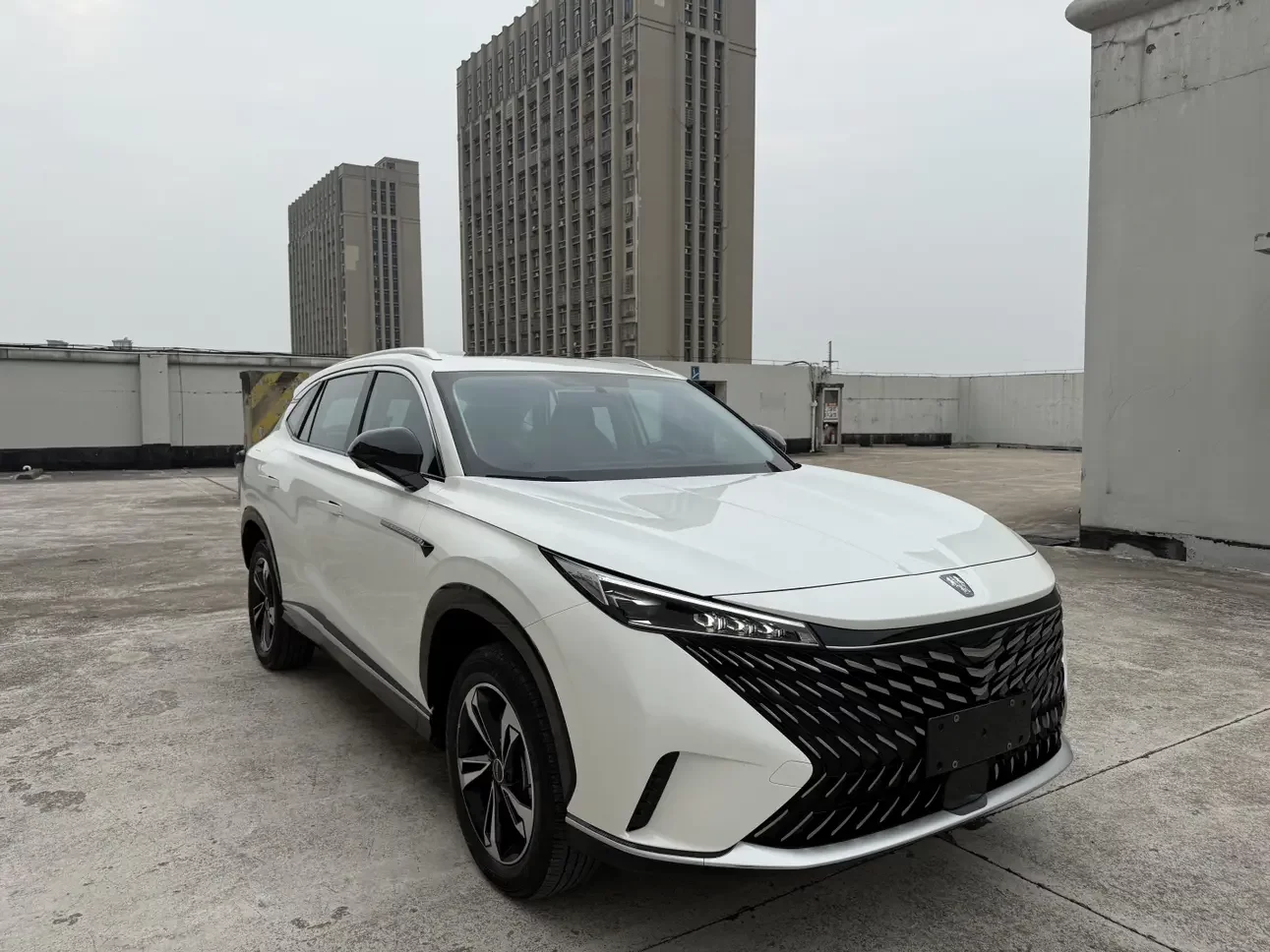 Roewe RX5