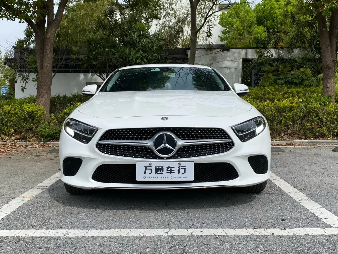 Mercedes-Benz CLS