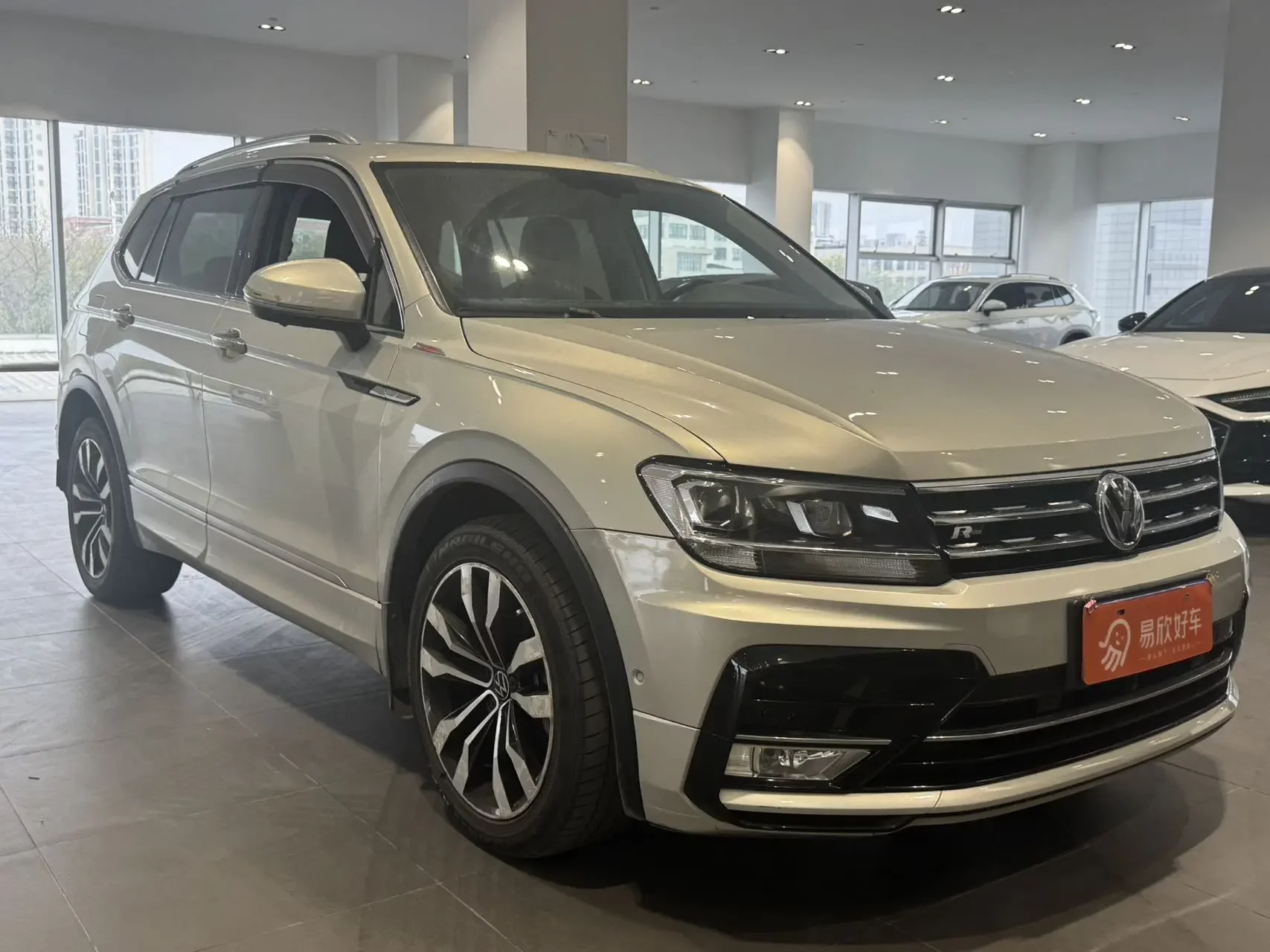 Volkswagen Tiguan L