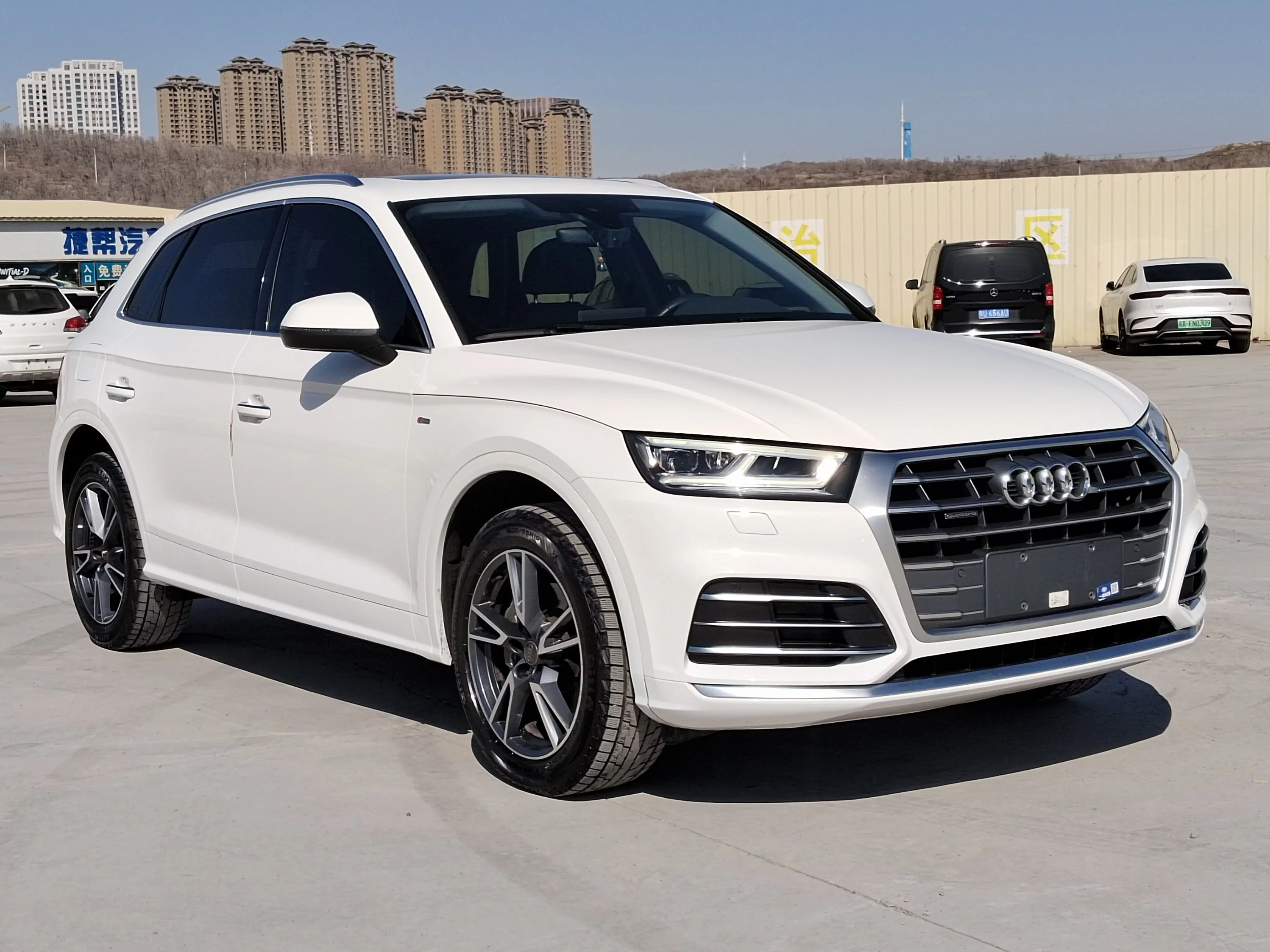 Audi Q5L Sportback