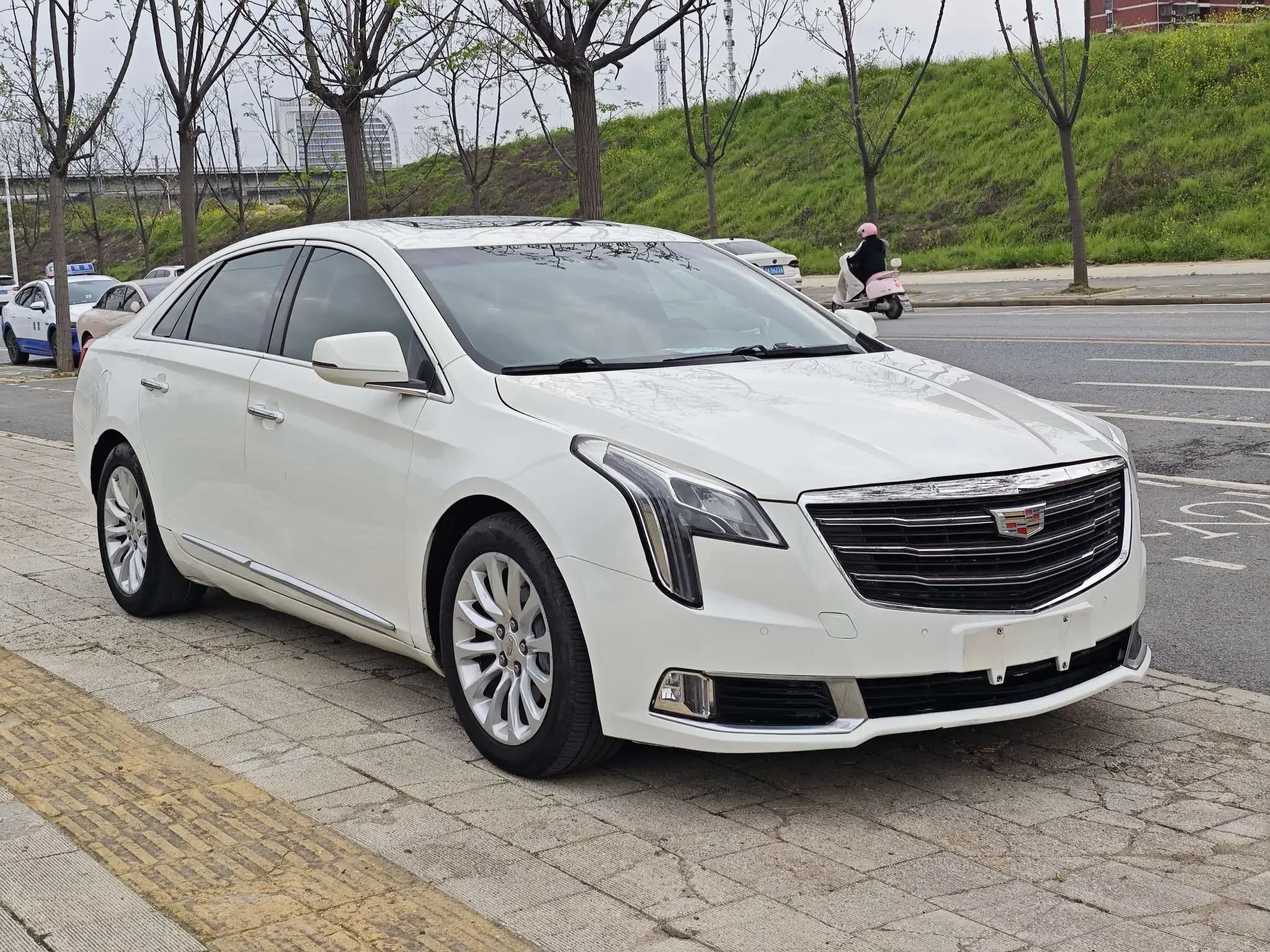 Cadillac XTS