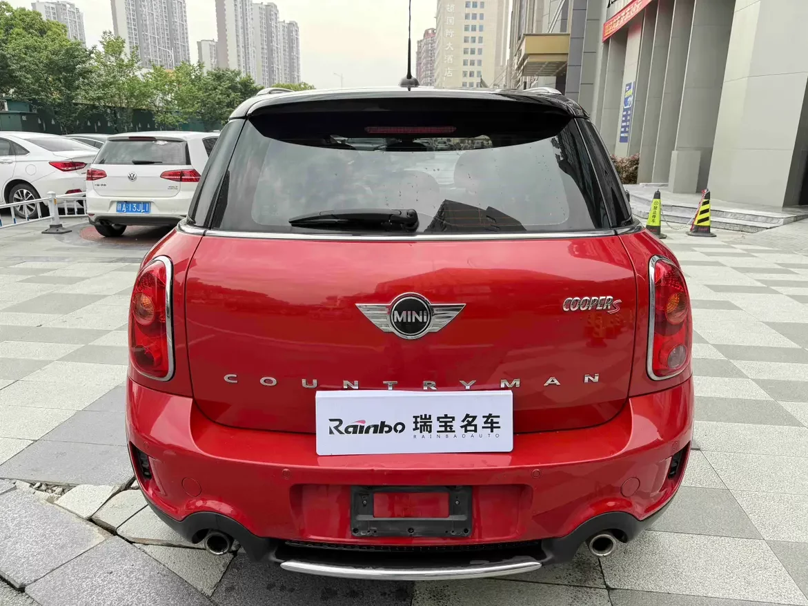 MINI COUNTRYMAN