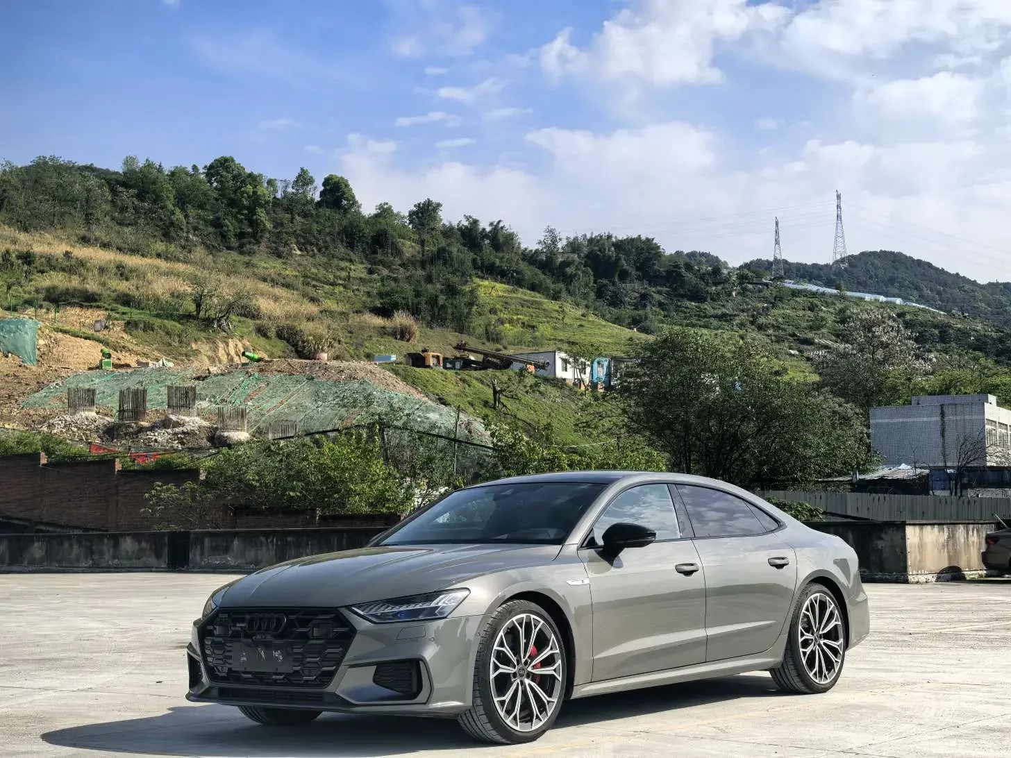 Audi A7L