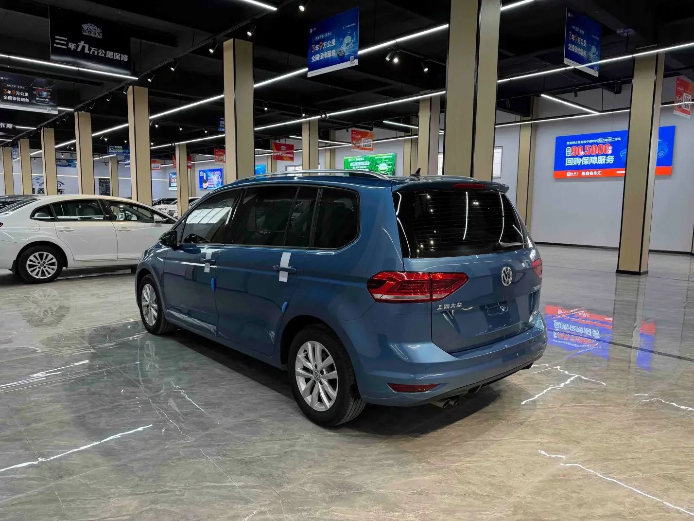 Volkswagen Touran L