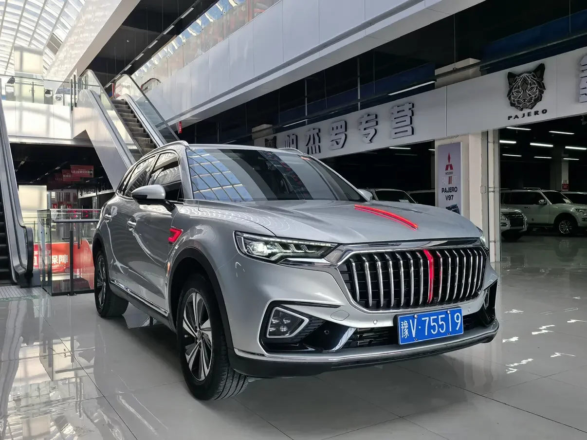 Hongqi HS5