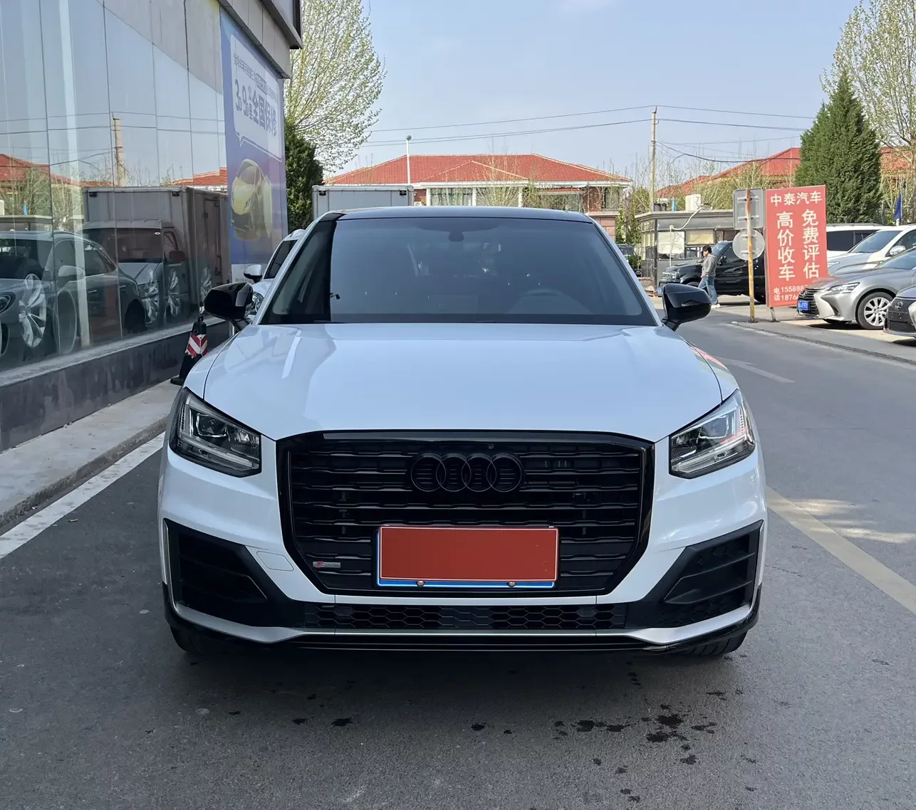 Audi Q2L