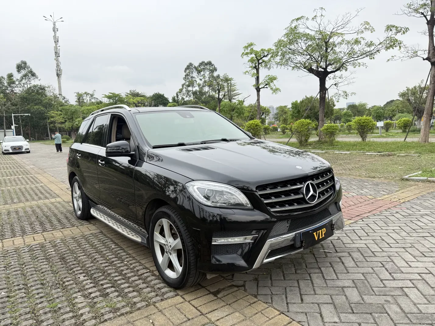 Mercedes-Benz M Class