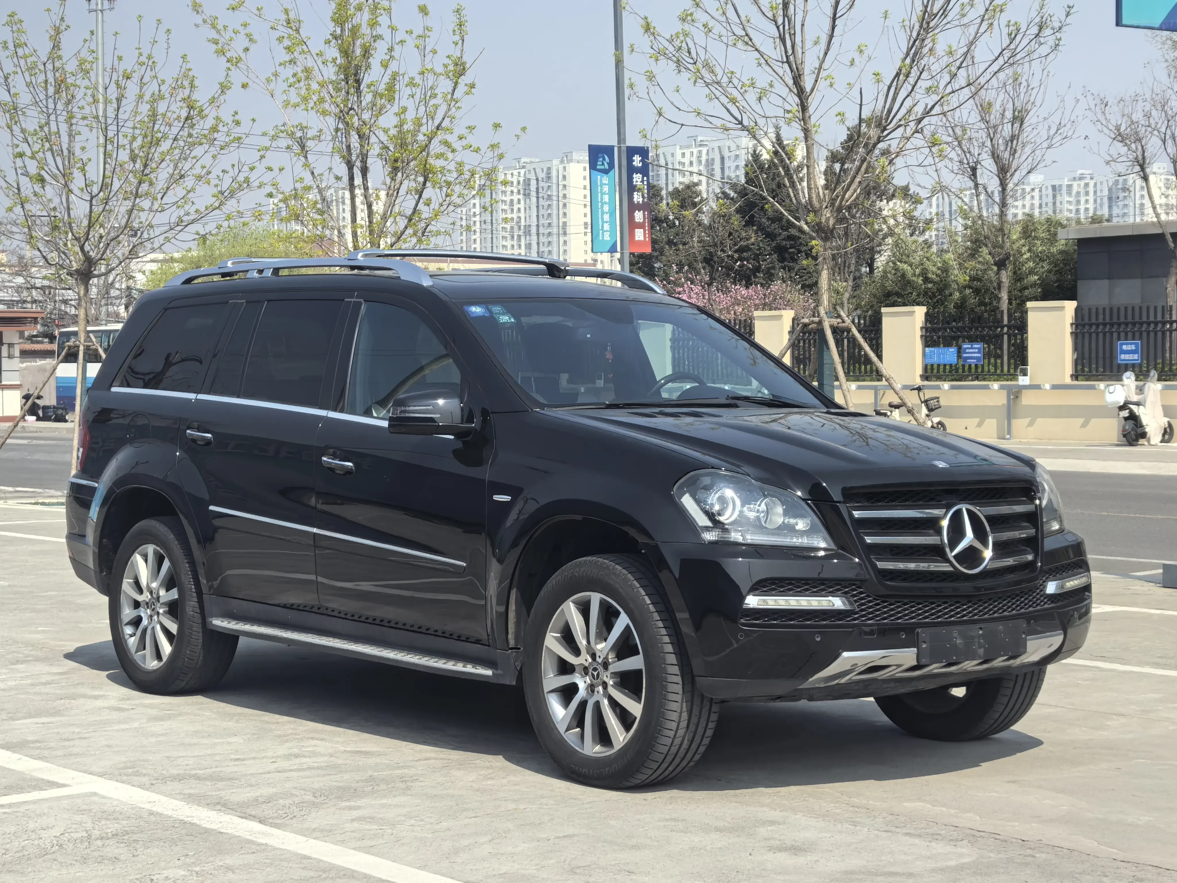 Mercedes-Benz GL Class