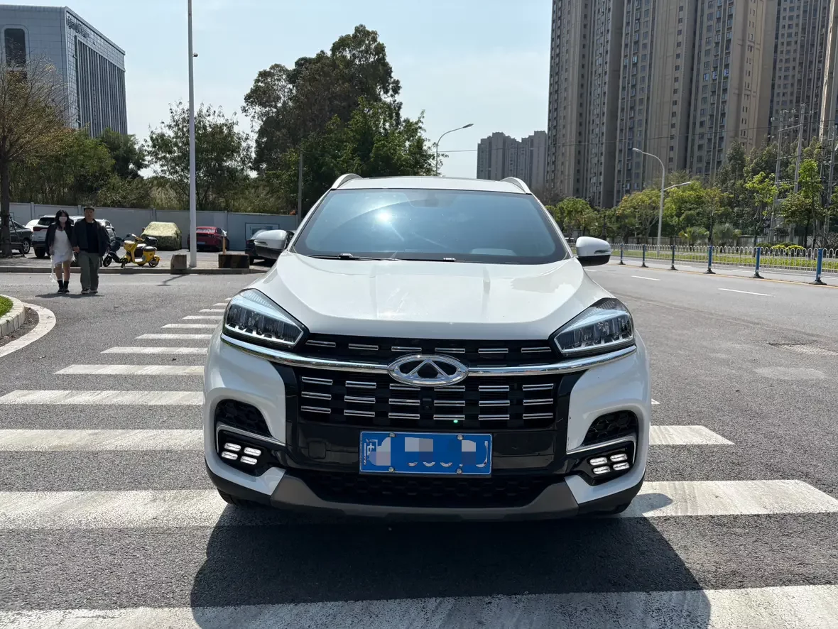 Chery Tiggo 8