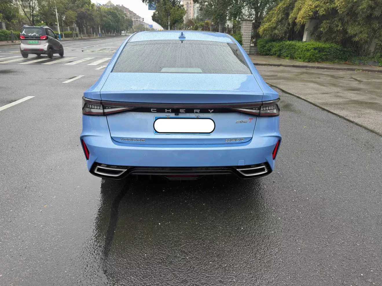 Chery Arrizo 8