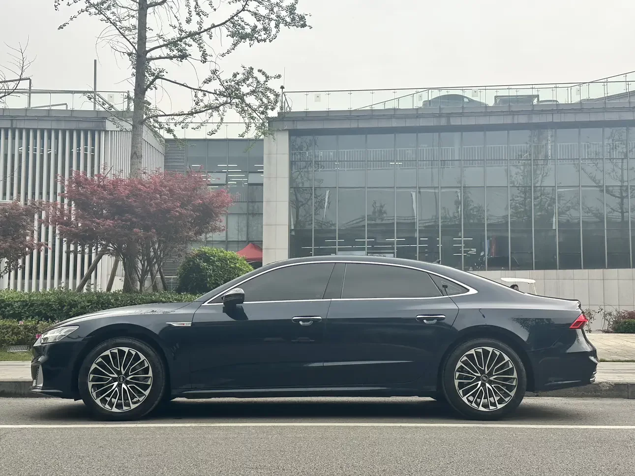 Audi A7L
