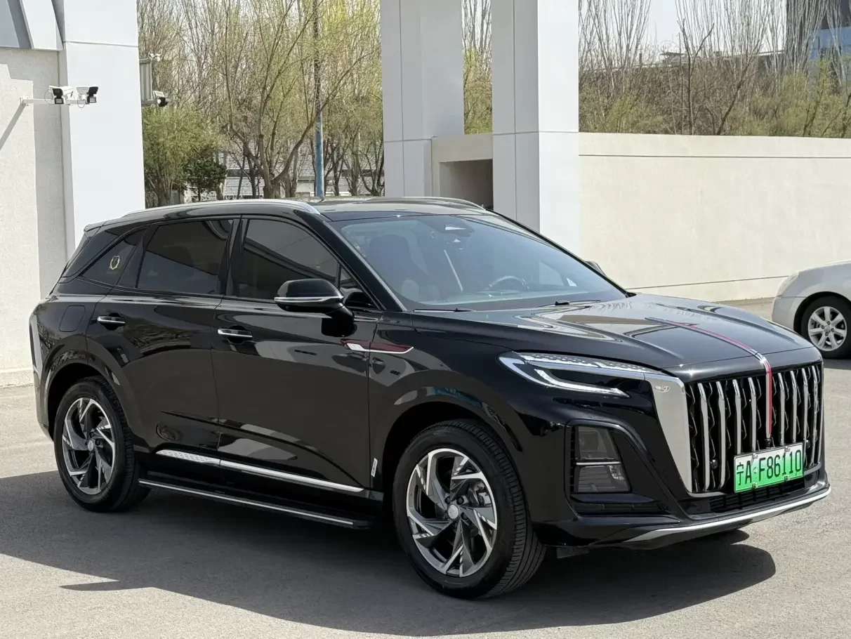 Hongqi HS3 PHEV