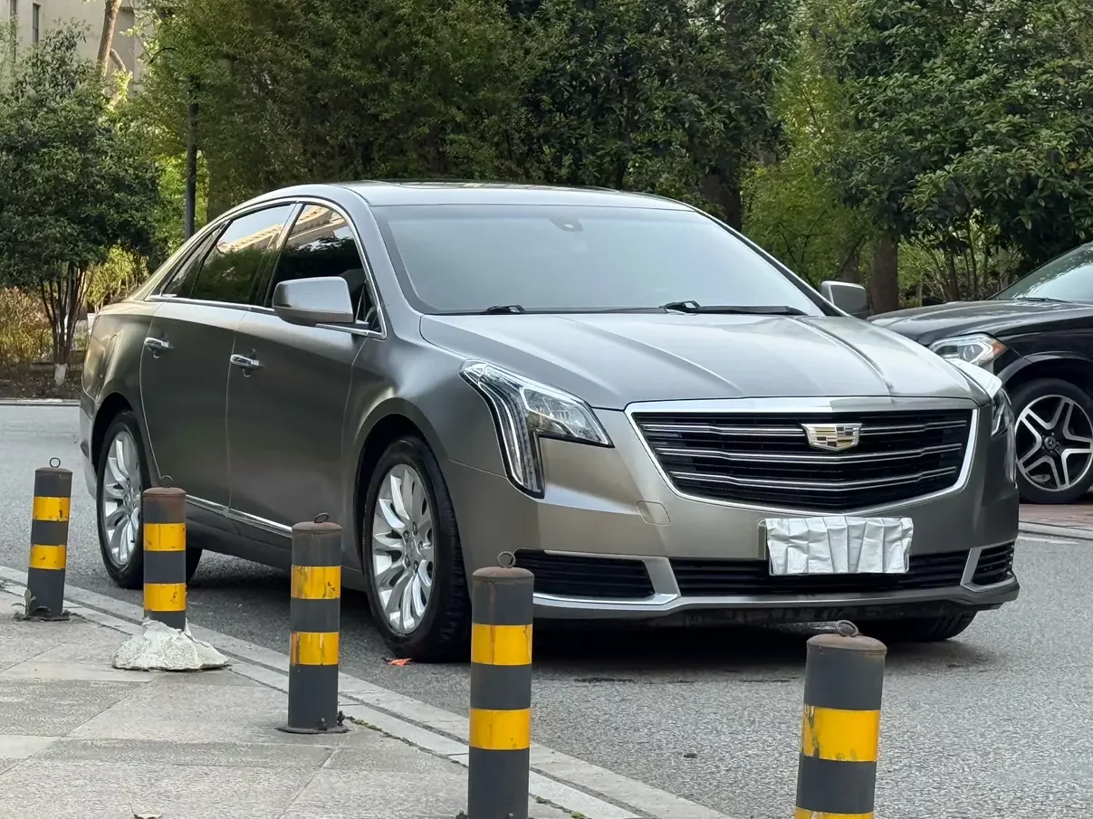 Cadillac XTS