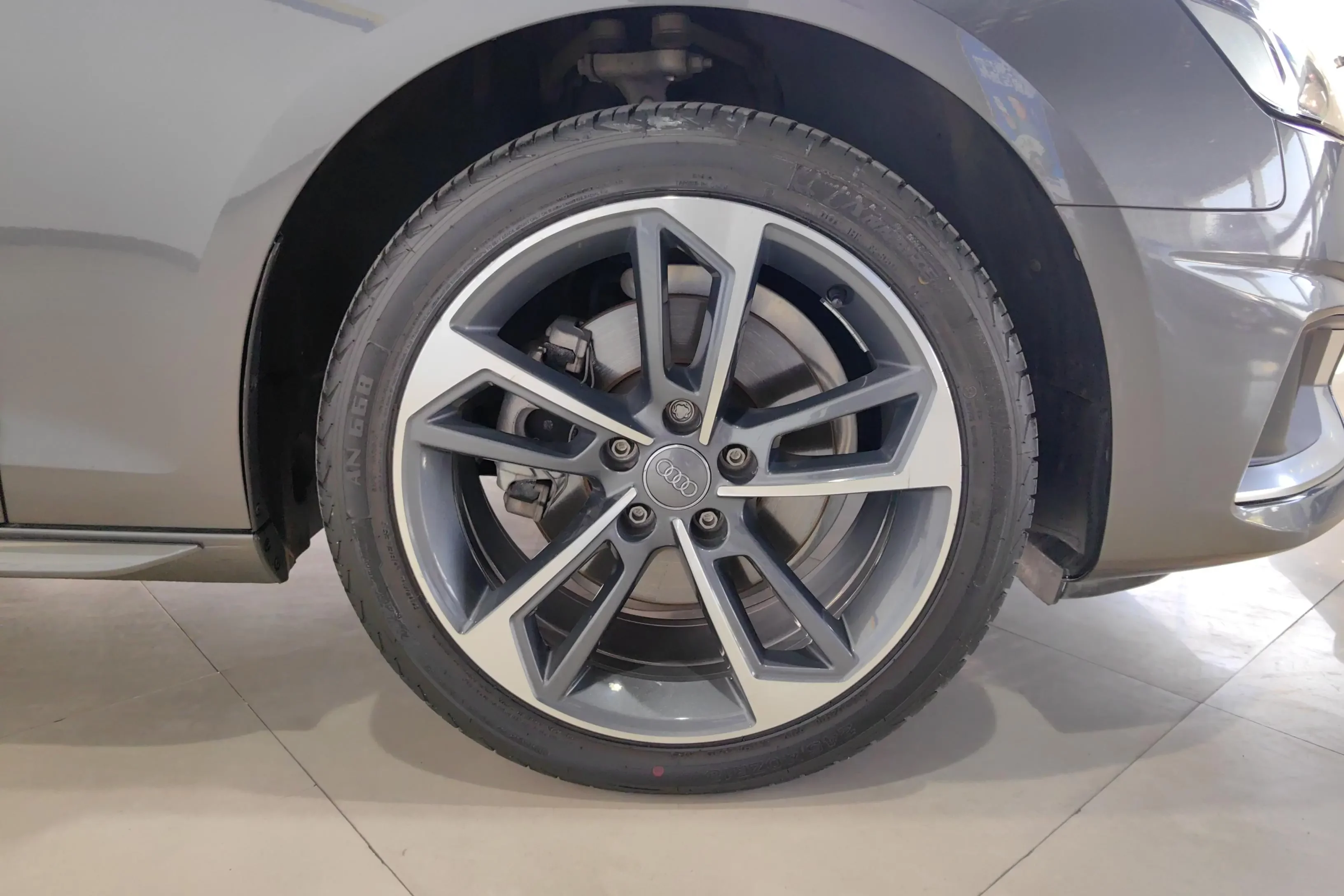 Audi A4L