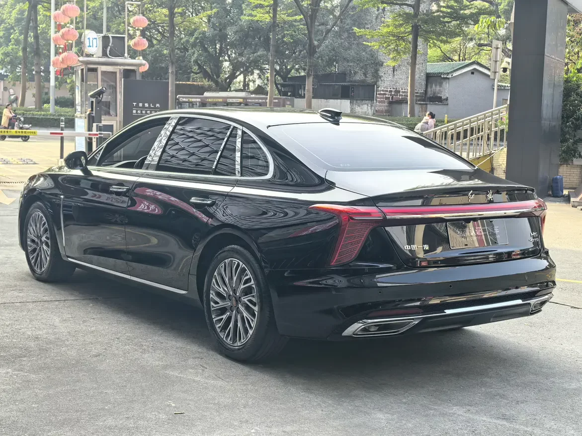 Hongqi H5