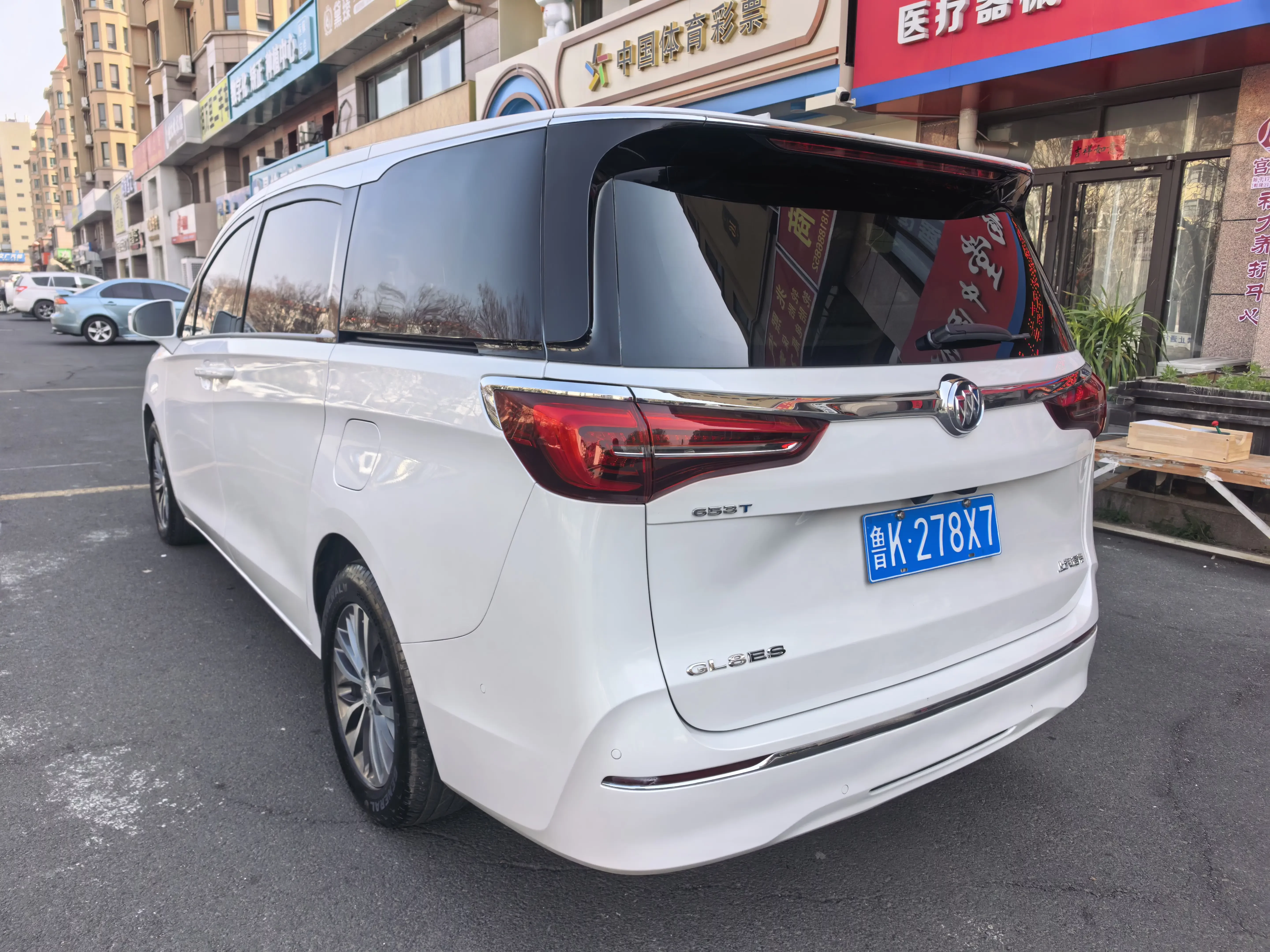 Buick GL8