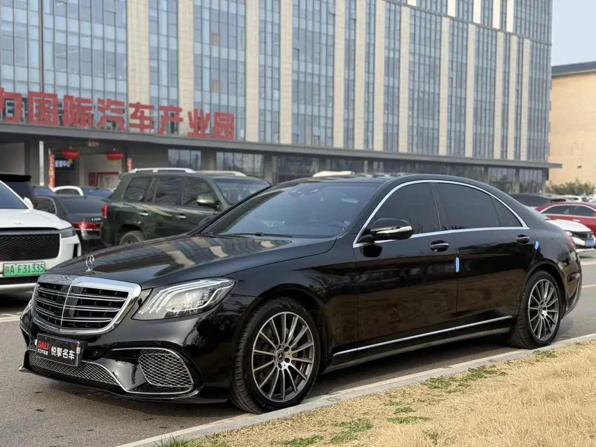 Mercedes-Benz S Class