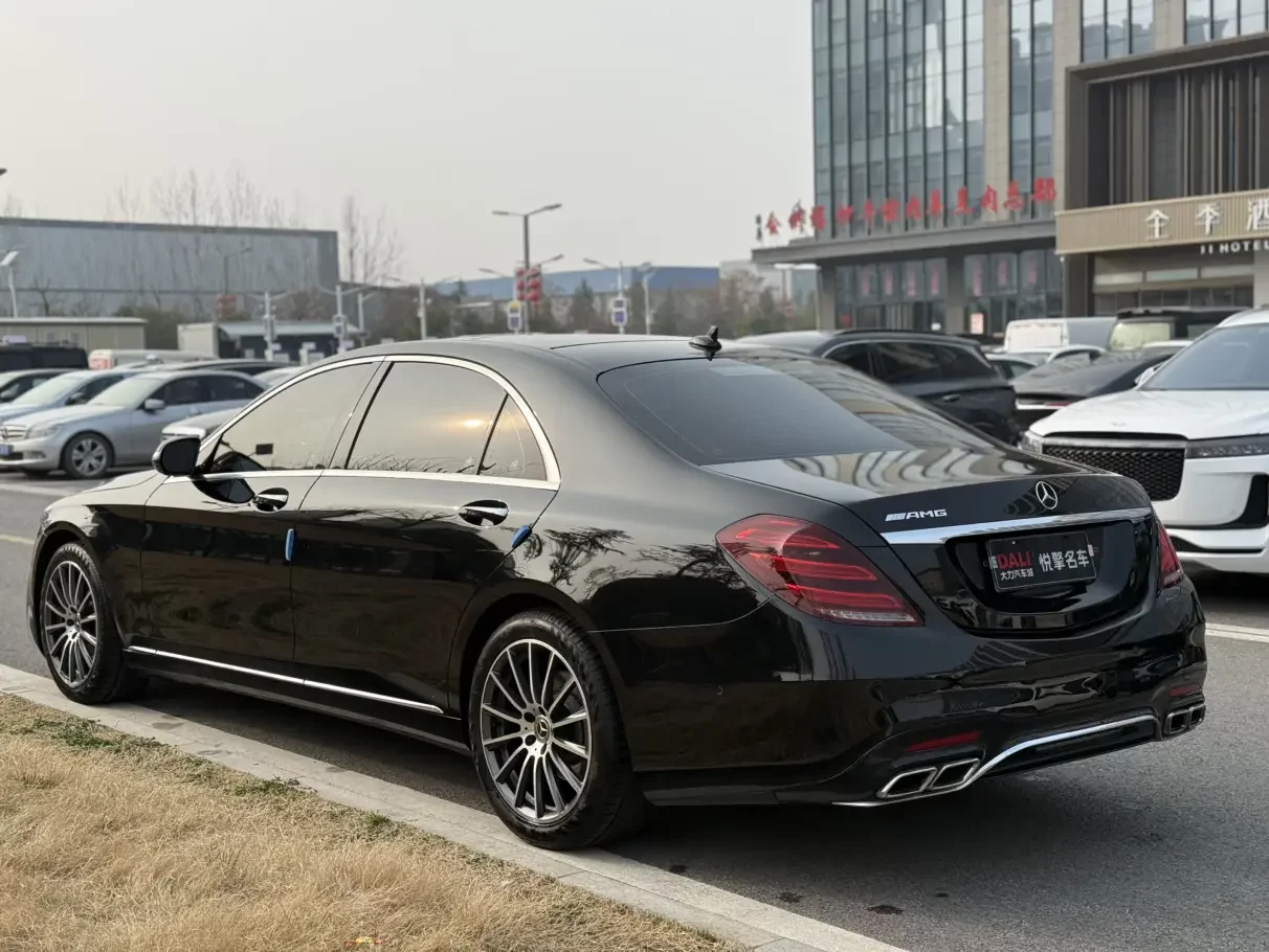 Mercedes-Benz S Class