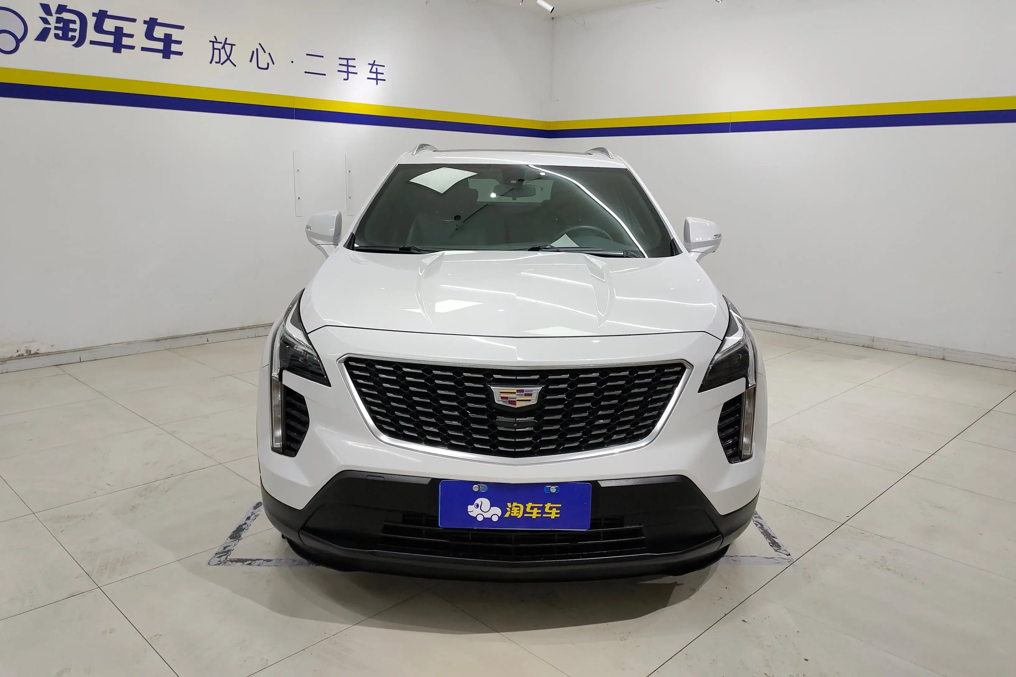 Cadillac XT4