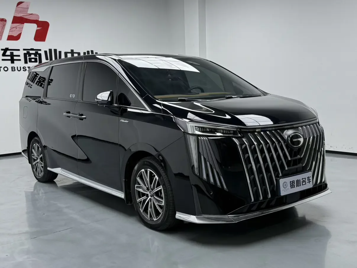 GAC Trumpchi M8