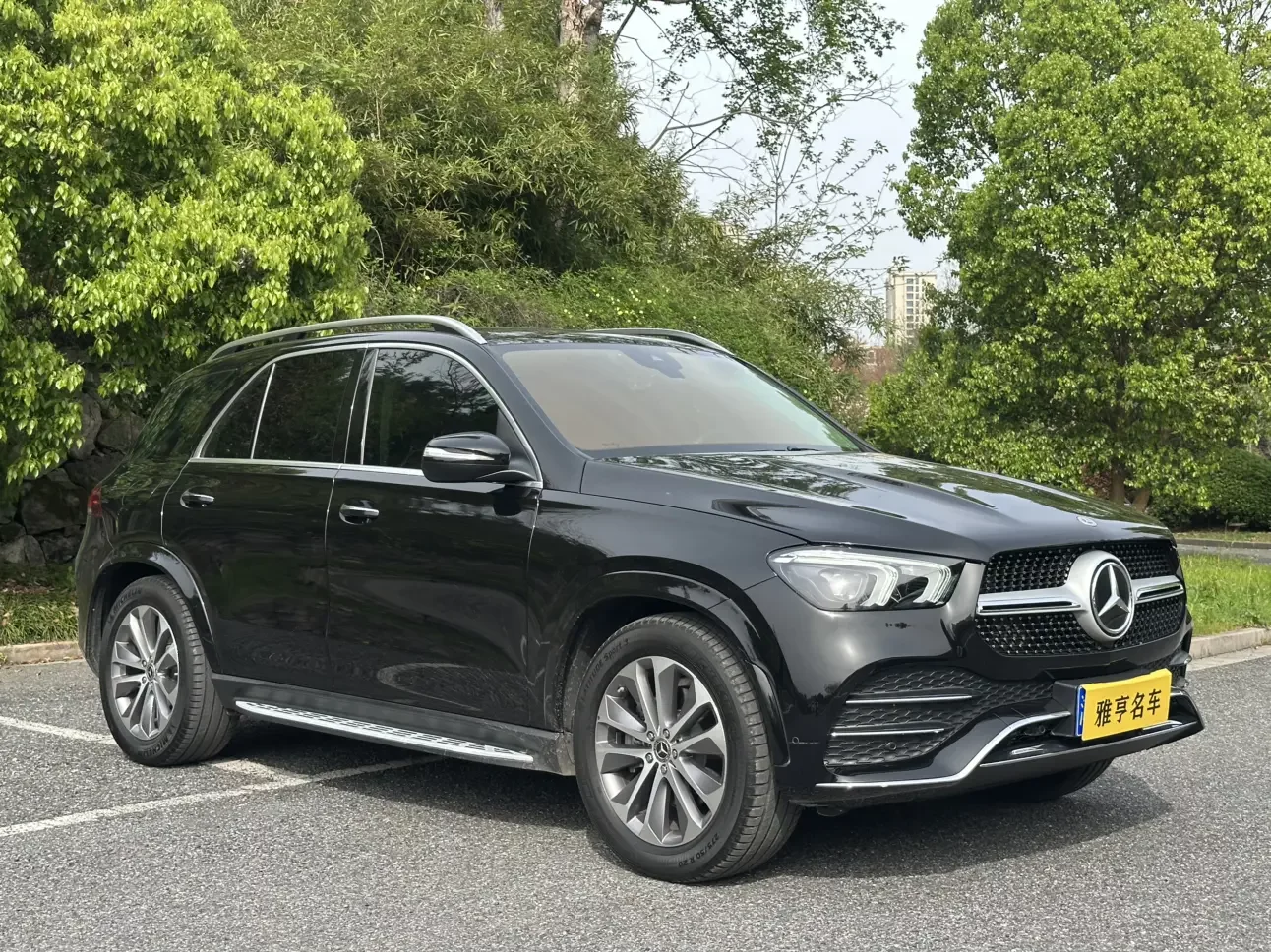 Mercedes-Benz GLE (Imported)