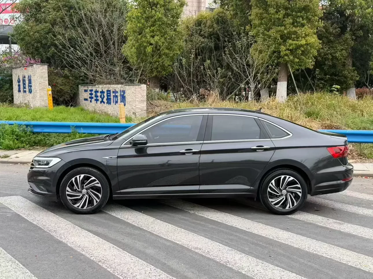 Volkswagen Sagitar