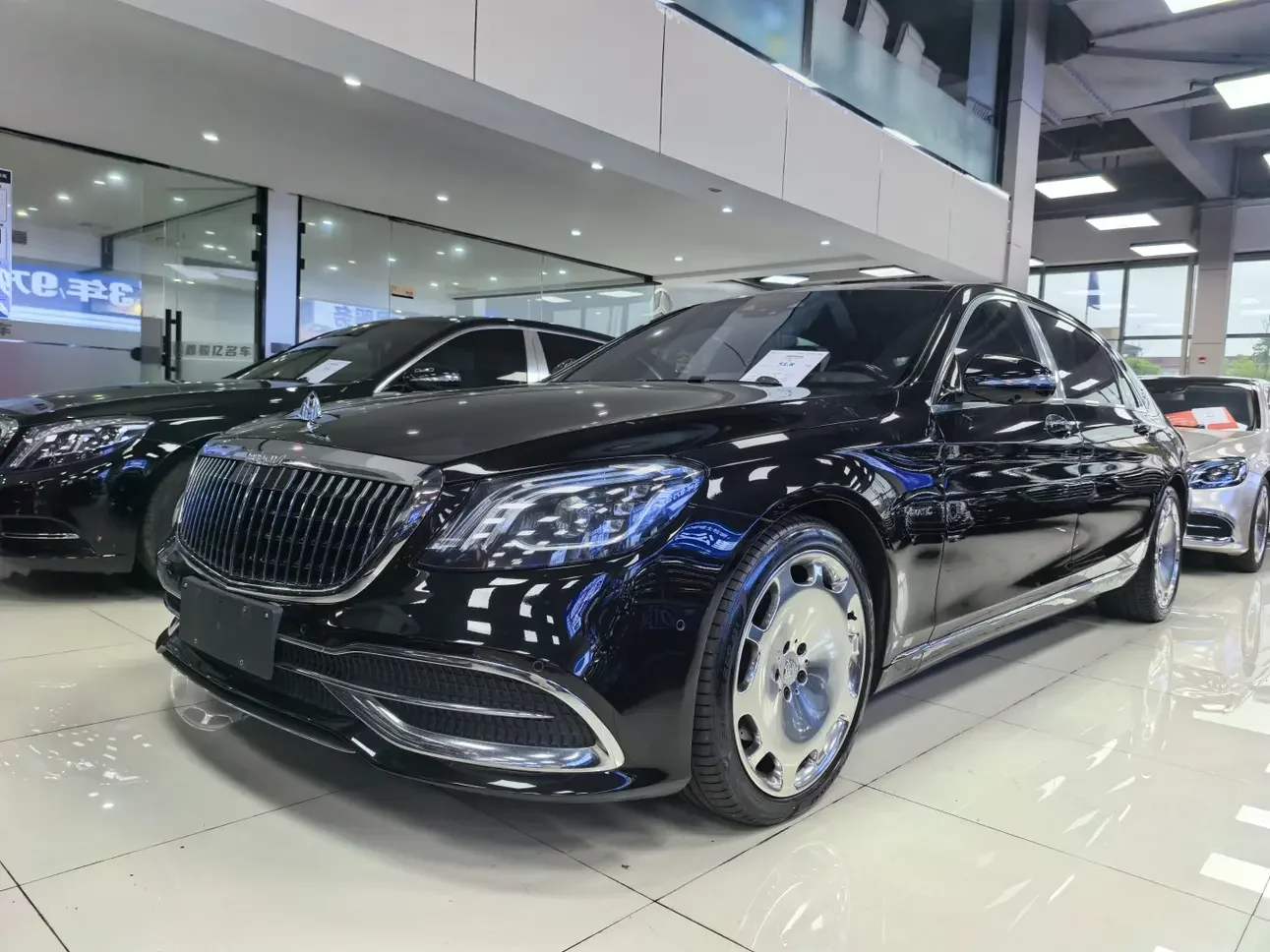 Mercedes-Benz Maybach S-Class