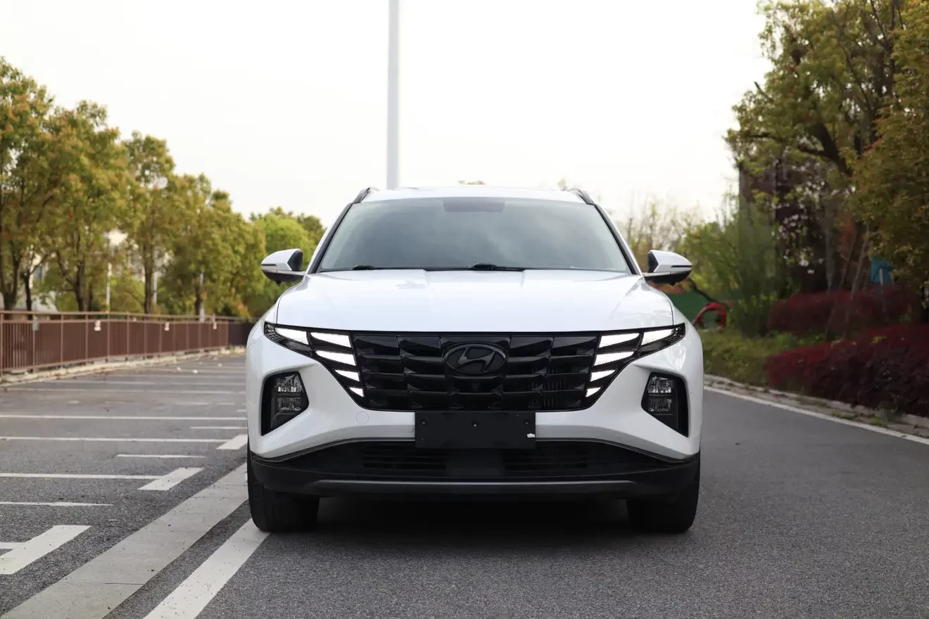 Hyundai Tucson L