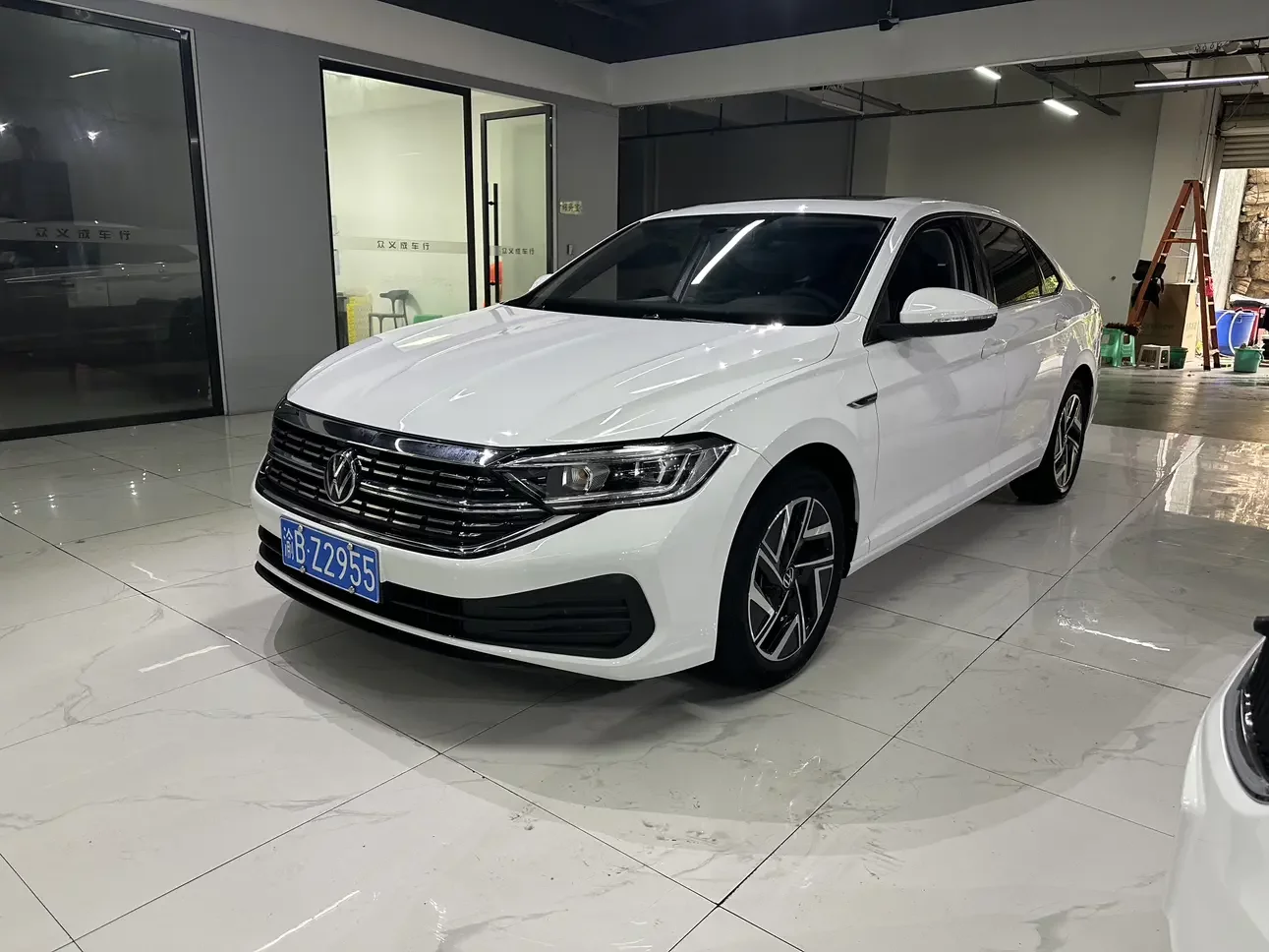 Volkswagen Sagitar