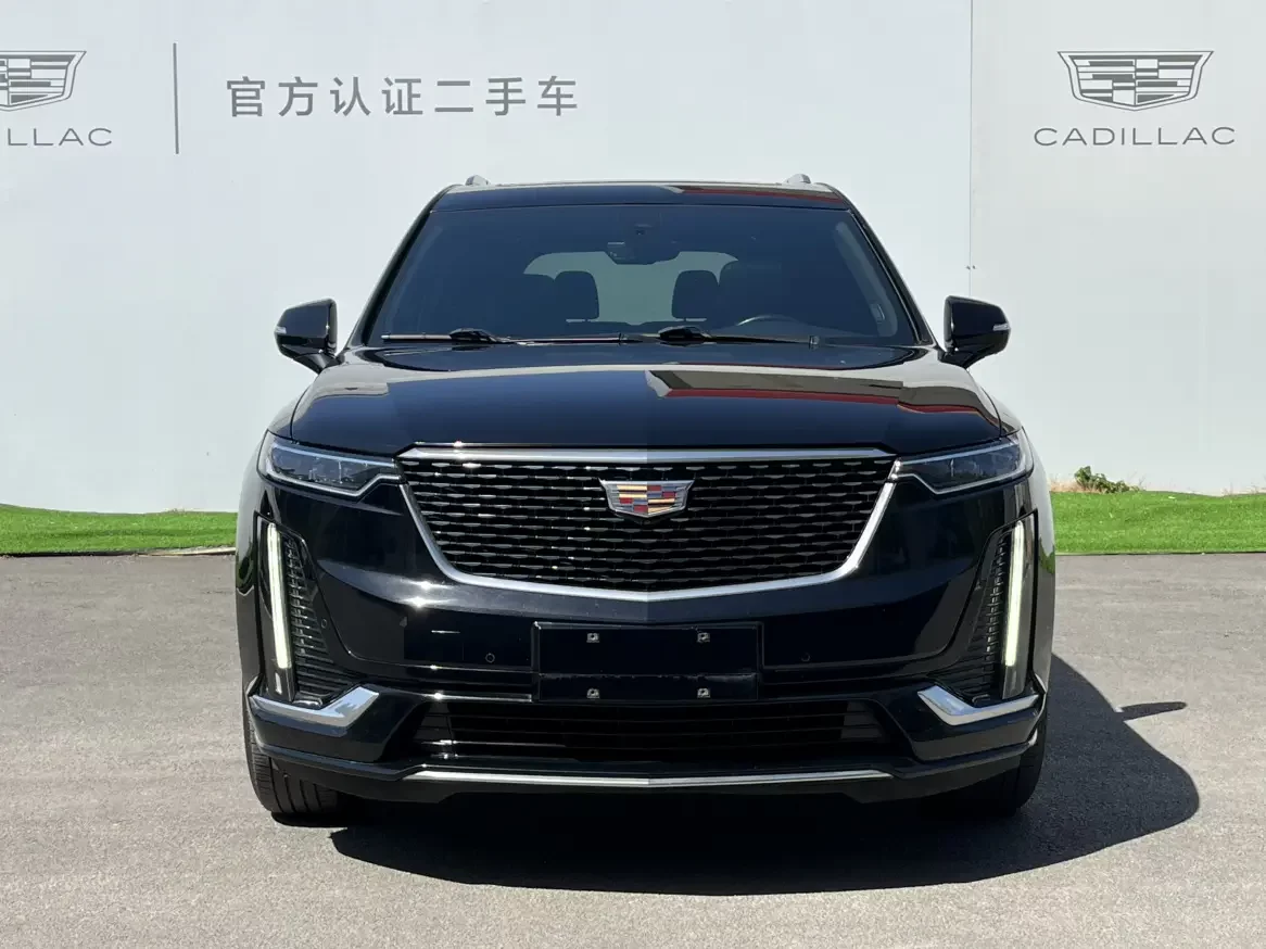 Cadillac XT6
