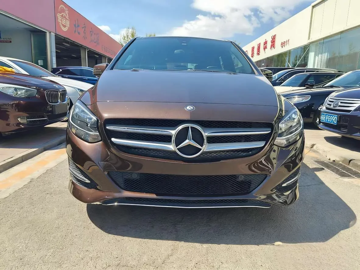 Mercedes-Benz B Class