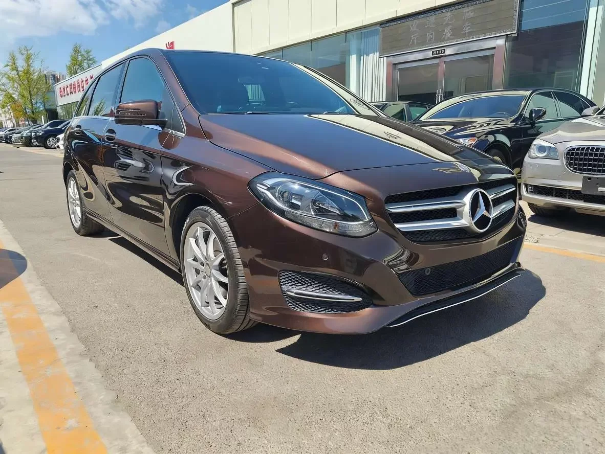 Mercedes-Benz B Class