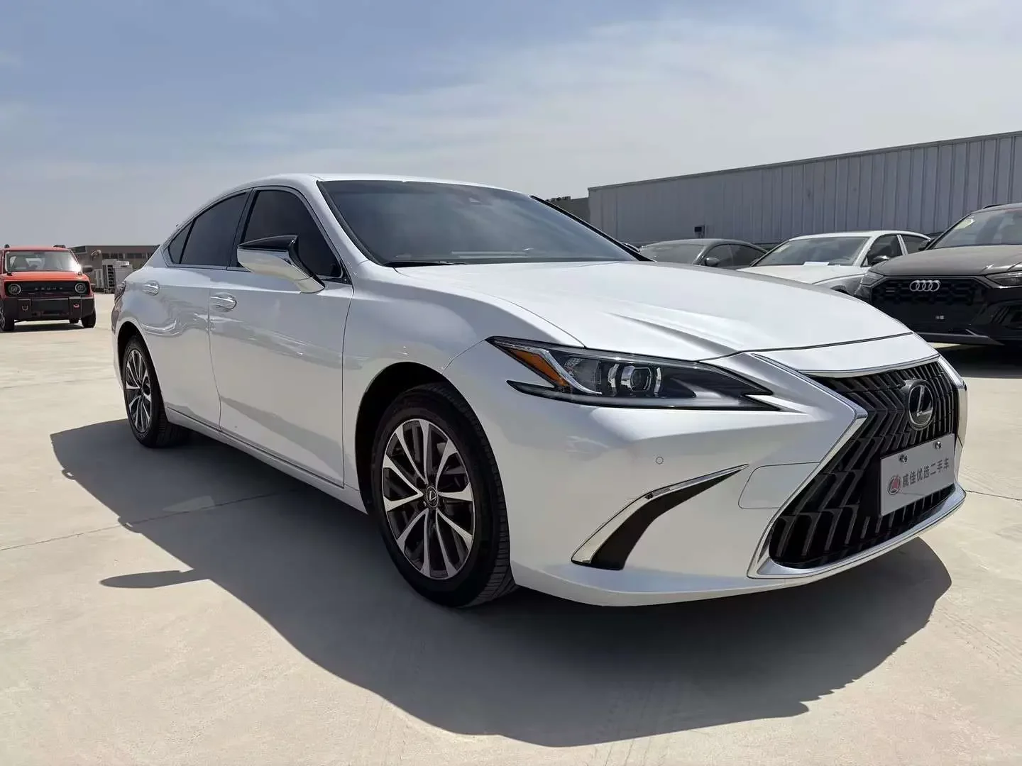 Lexus ES