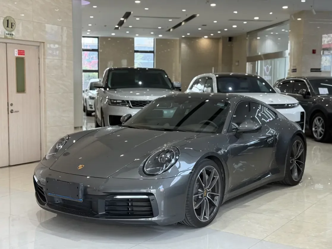 Porsche 911