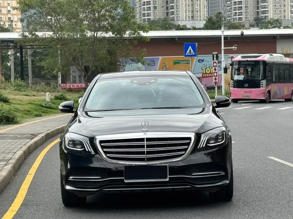 Mercedes-Benz S Class
