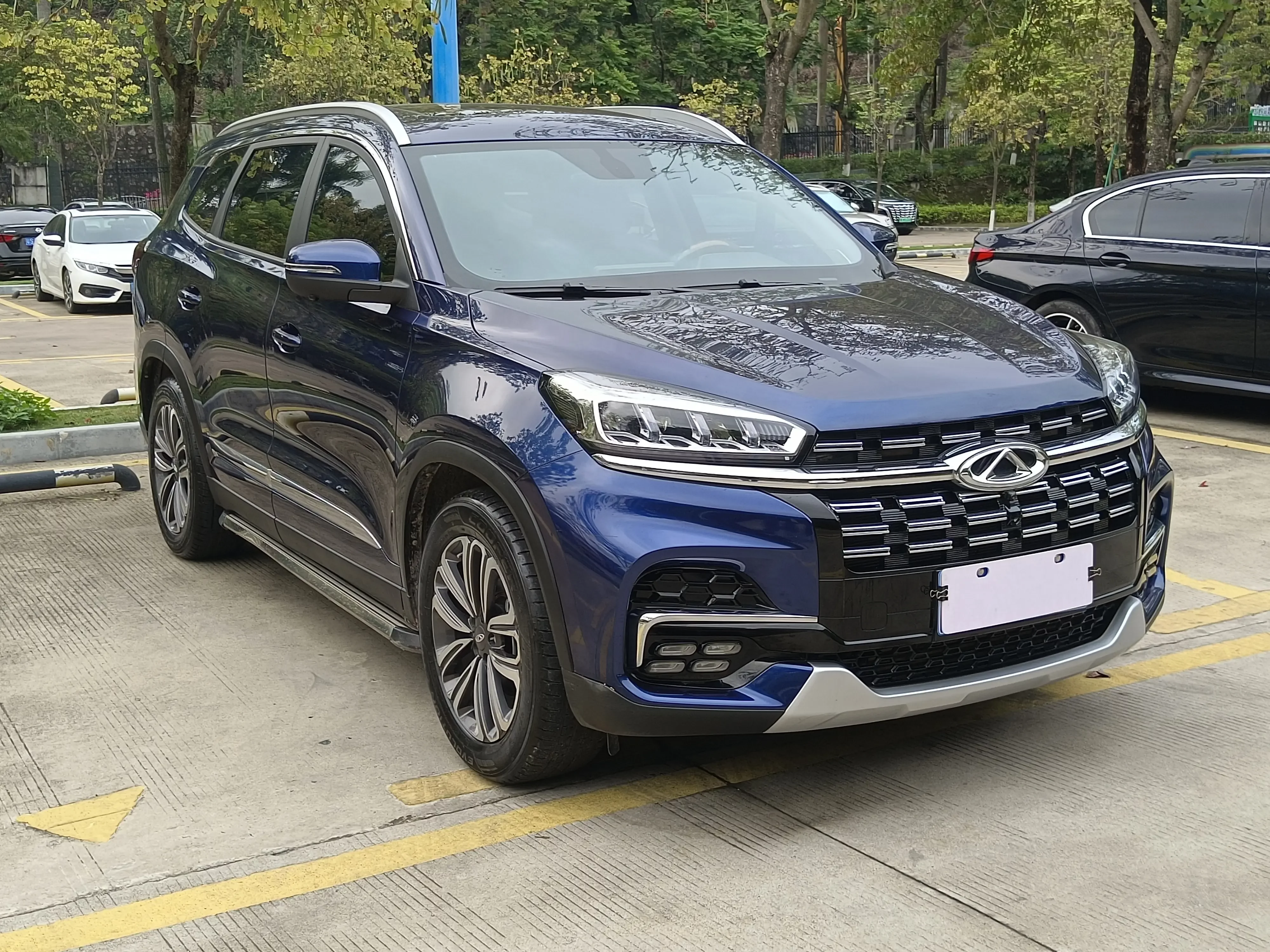 Chery Tiggo 8