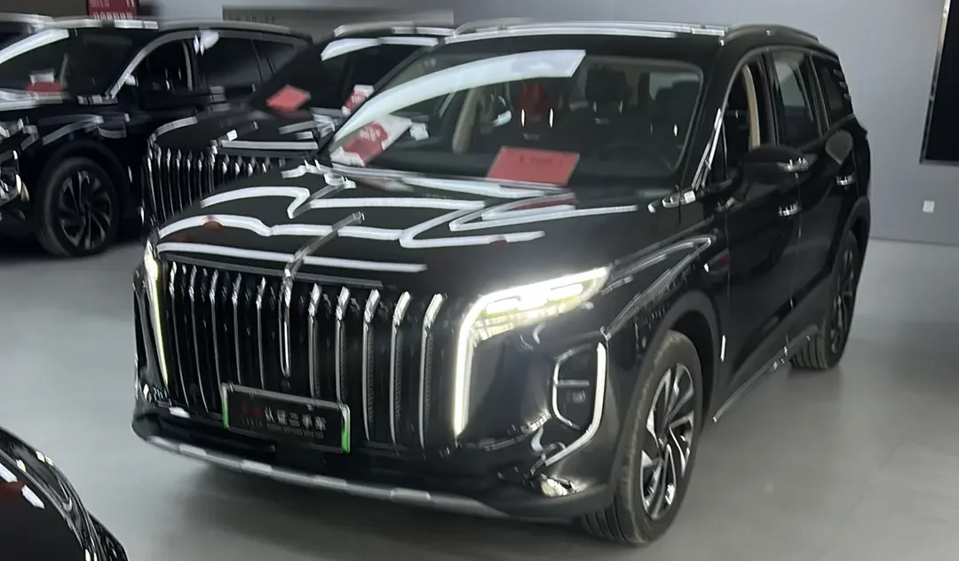 Hongqi HS7 PHEV