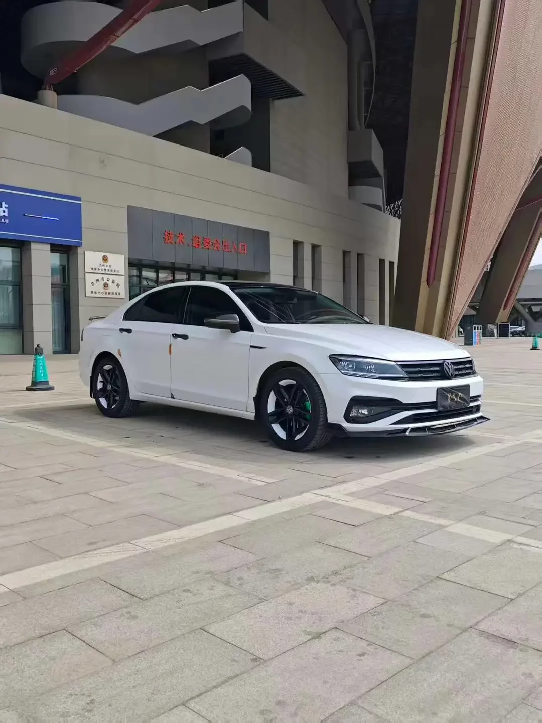 Volkswagen Lamando
