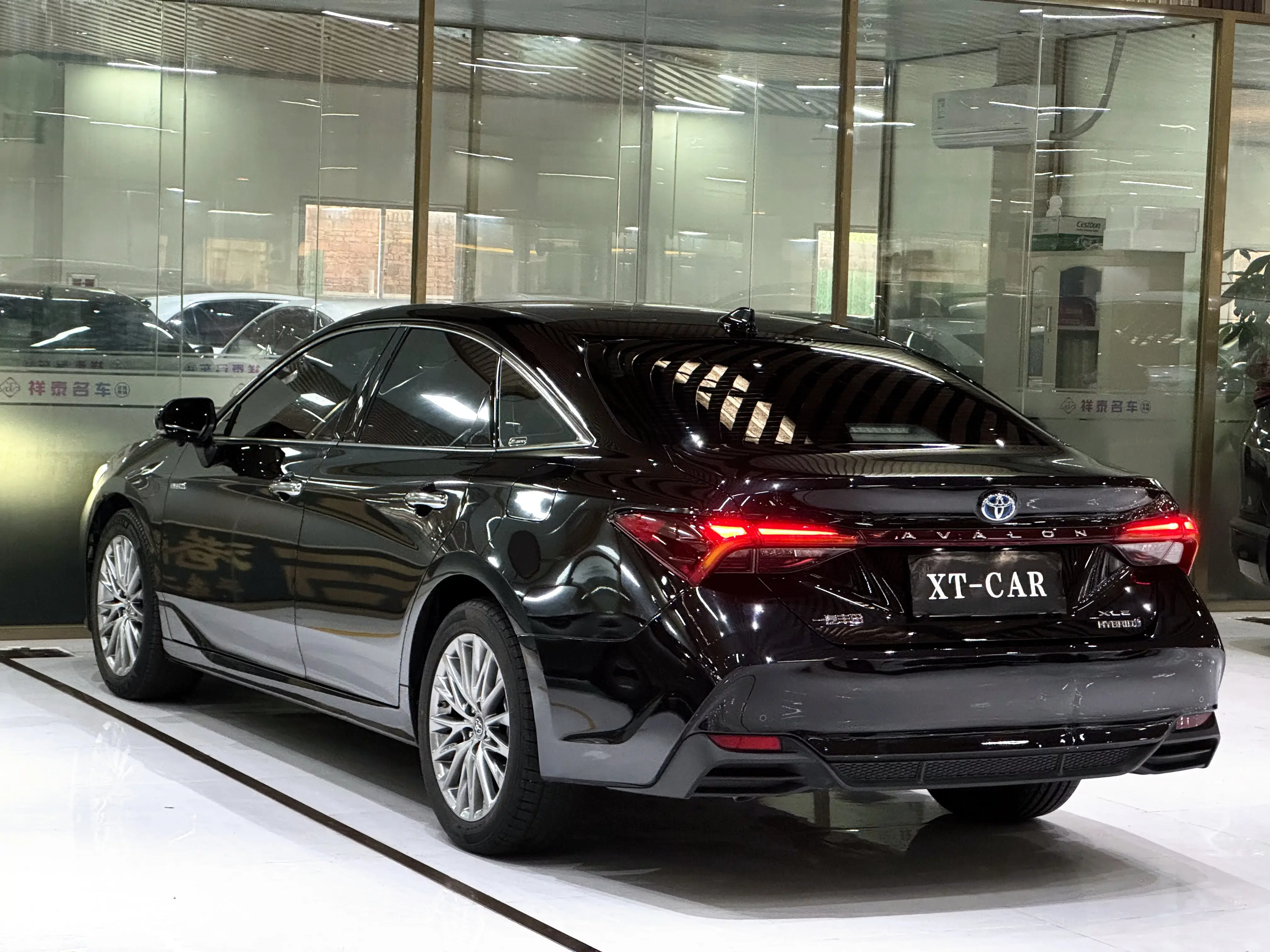 Toyota Avalon