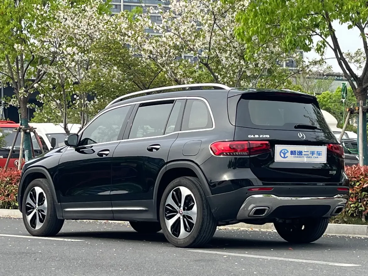 Mercedes-Benz GLB