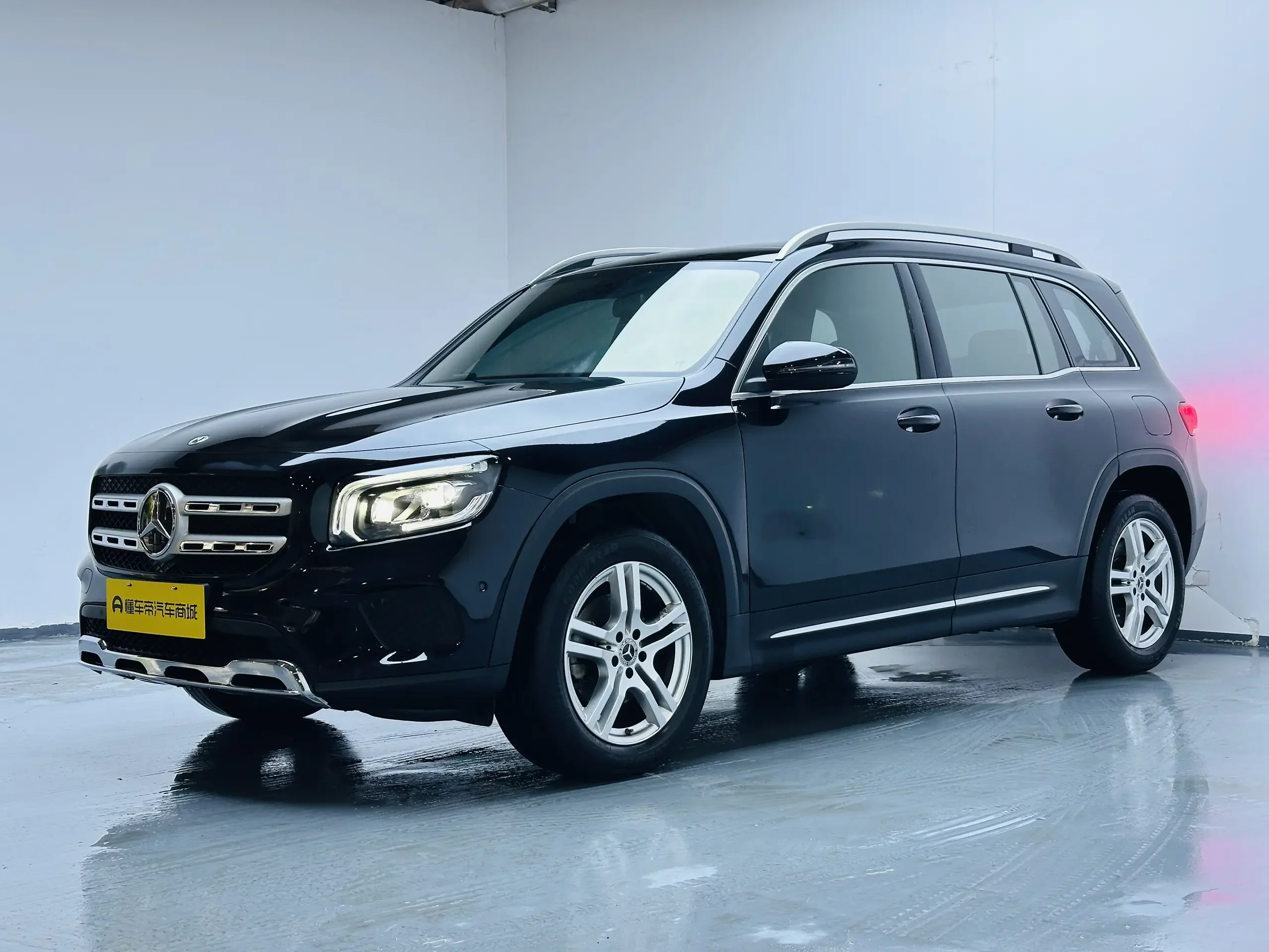 Mercedes-Benz GLB