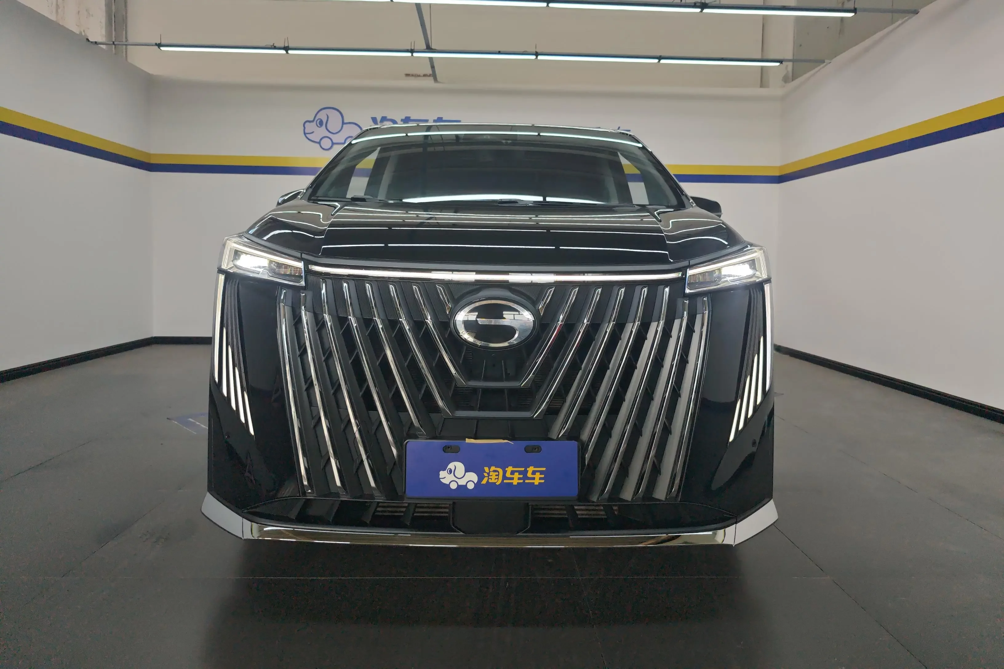 GAC Trumpchi M8