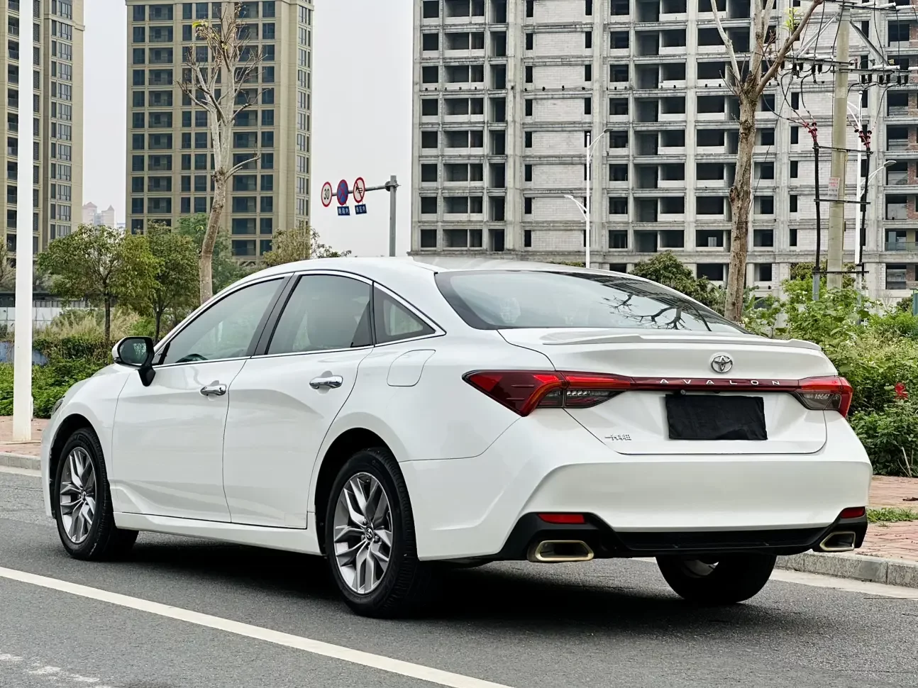 Toyota Avalon