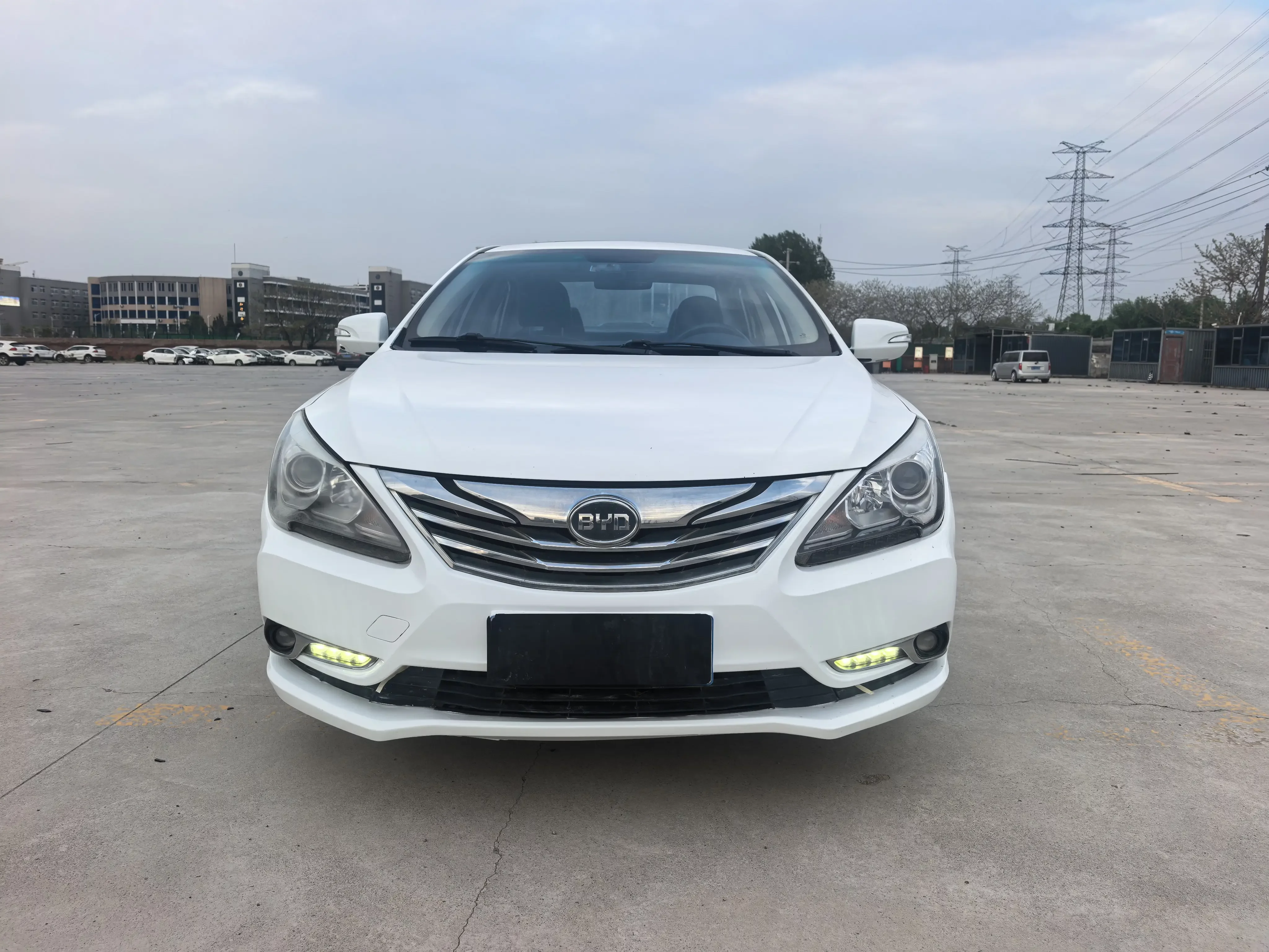 BYD G5