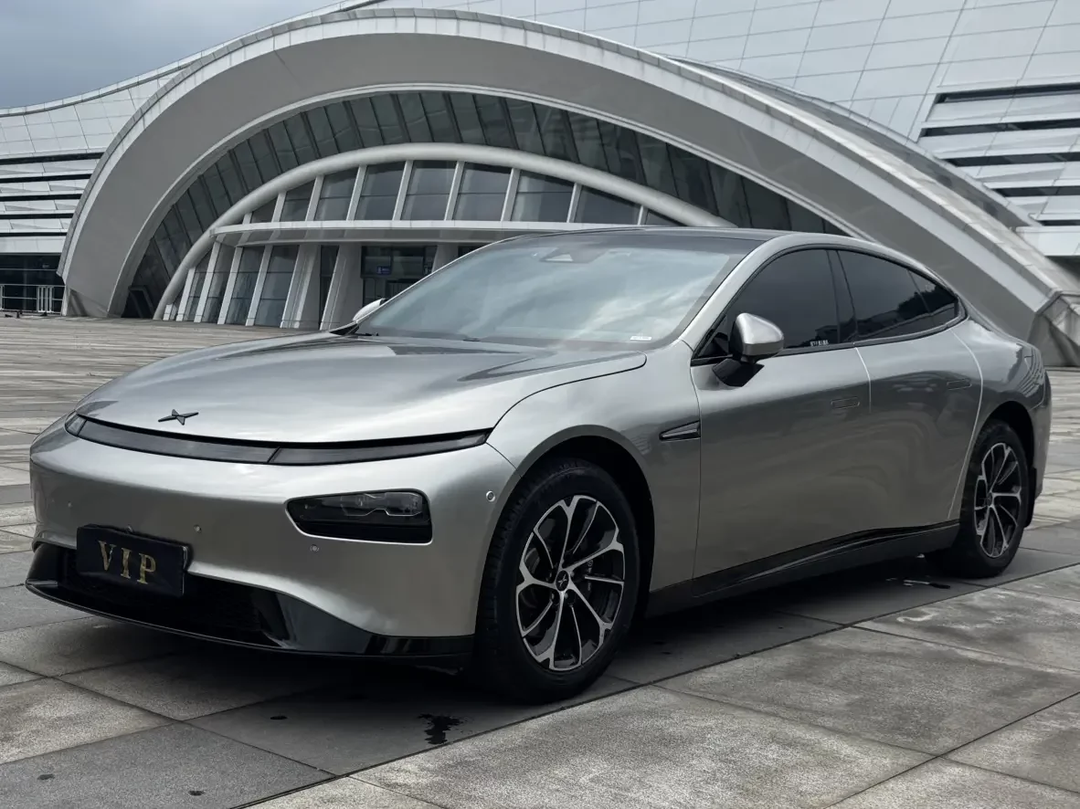 Xpeng P7