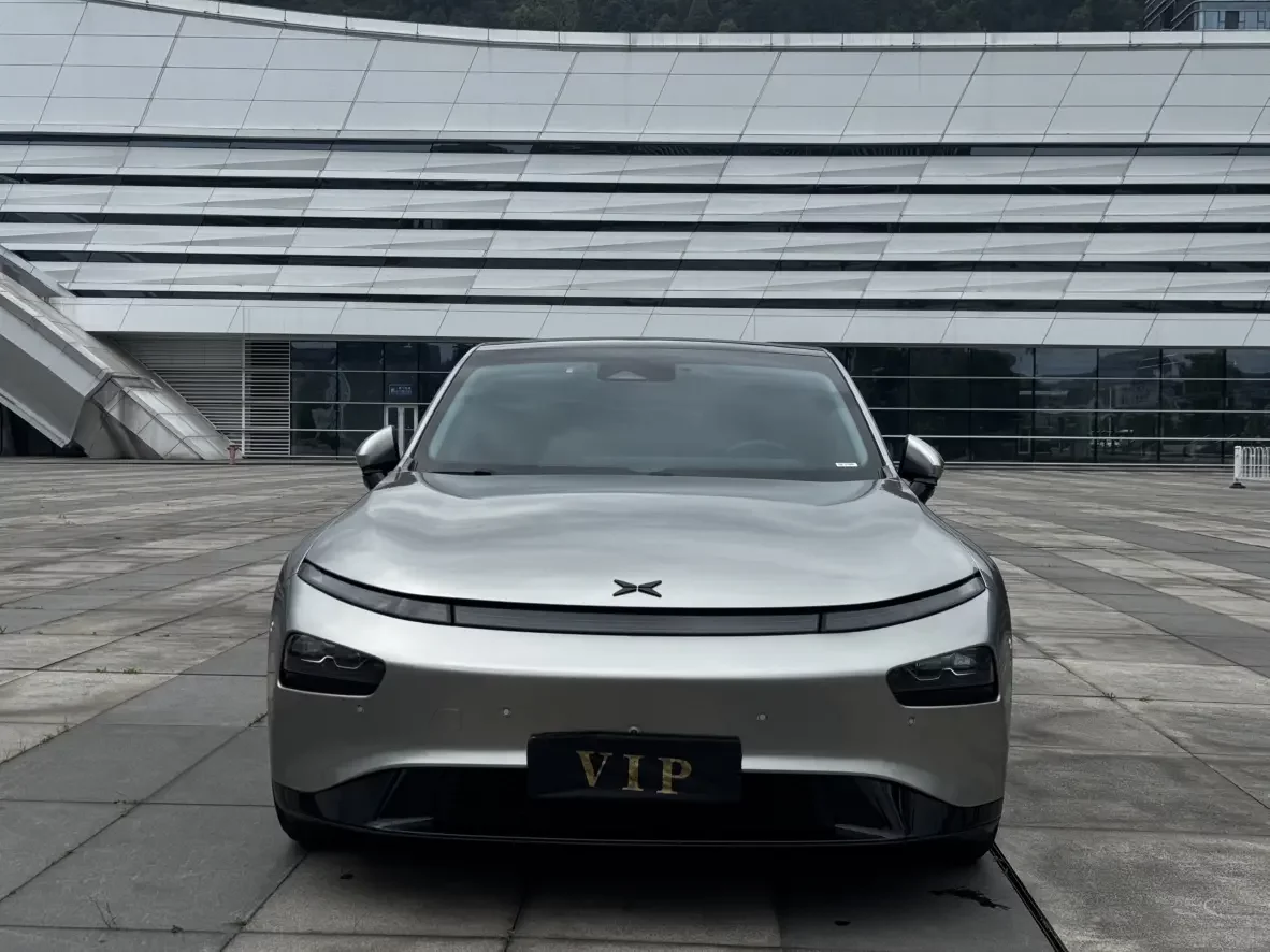 Xpeng P7